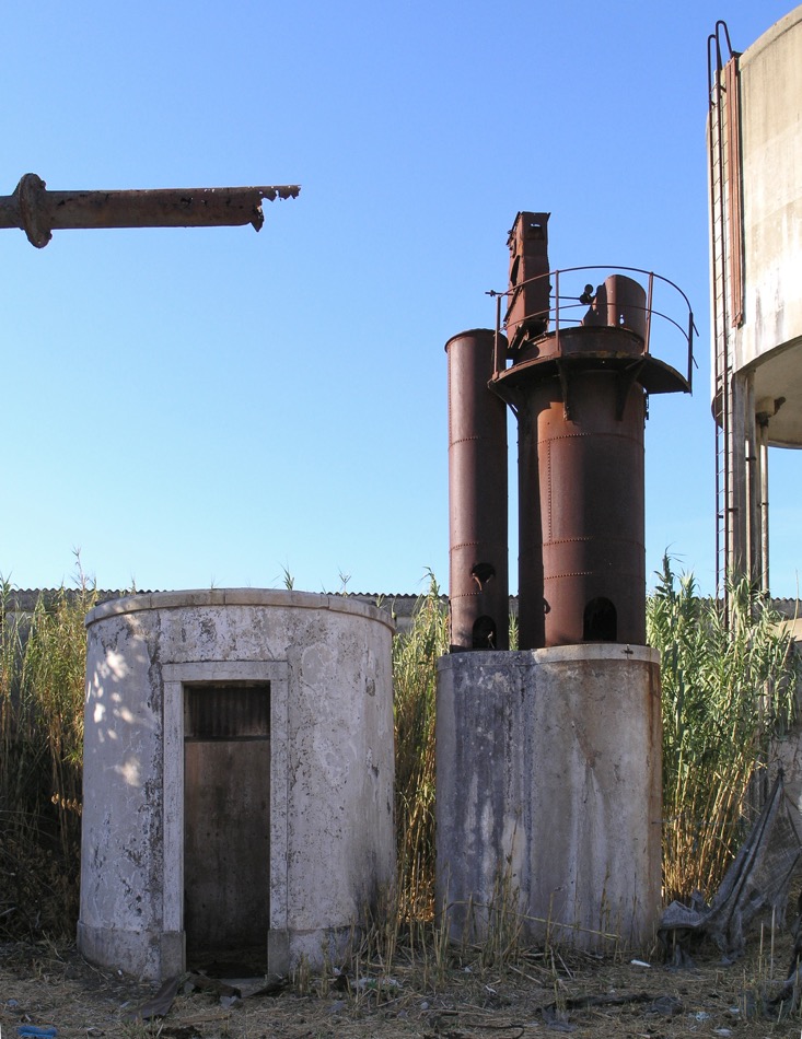 Le château d'eau ancien et sa machine à vapeur  (msa 2008)